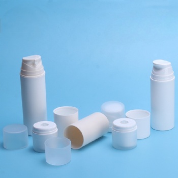 30ml 50ml 100ml 120ml  150ml Cylindrical airless  Pump PP Bottles Set with cap