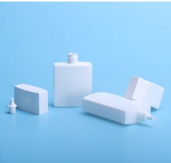 30ml 50ml Square Squeeze PE Bottles Set for Essential Oils & Suncare – Leak-Proof, Portable Containers