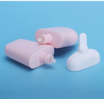 Custom Ice Cream Shape PE Squeeze Hand Cream Bottle Sunscreen bottle 70ML