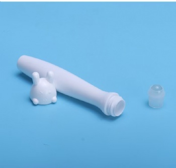 Wholesale 15ML Rabbit Shape Cartoon Portioning tube Essential Oil Body container Roll-on Bottles Roller Bottles Eye Roll on Bottle