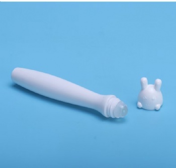Wholesale 15ML Rabbit Shape Cartoon Portioning tube Essential Oil Body container Roll-on Bottles Roller Bottles Eye Roll on Bottle